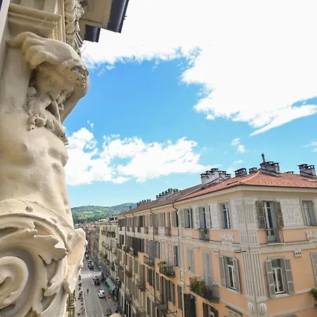 Mazzini Luxury - Centro トリノ